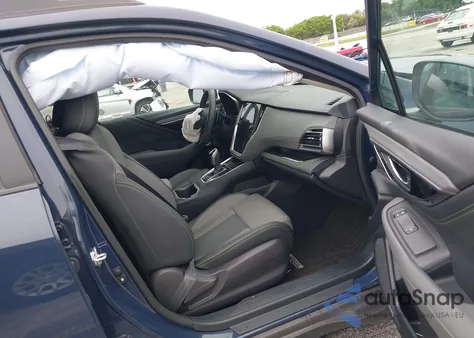 2025 Subaru Outback Onyx Edition из США, поврежденный, VIN 4S4BTALC6S3177063